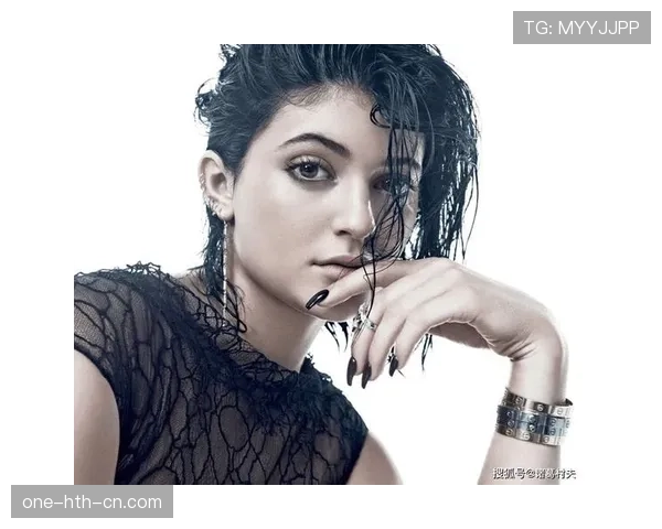 卢玉菲训练完直接拎爱马仕去吃米其林，这日子谁顶得住